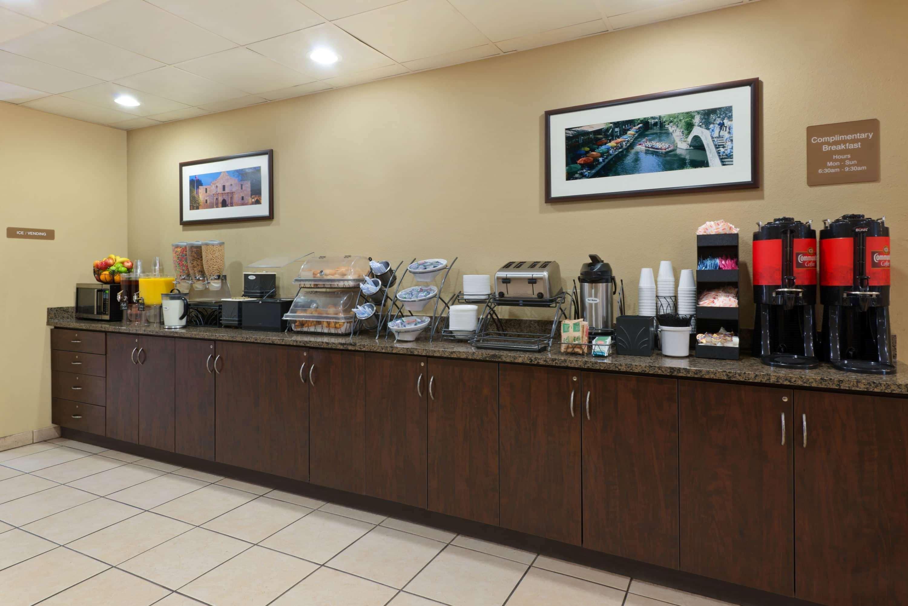 Best Western Seaworld San Antonio Exterior photo