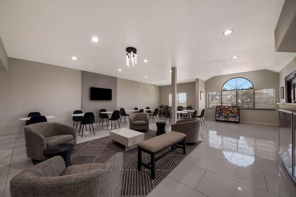 Best Western Seaworld San Antonio Interior photo