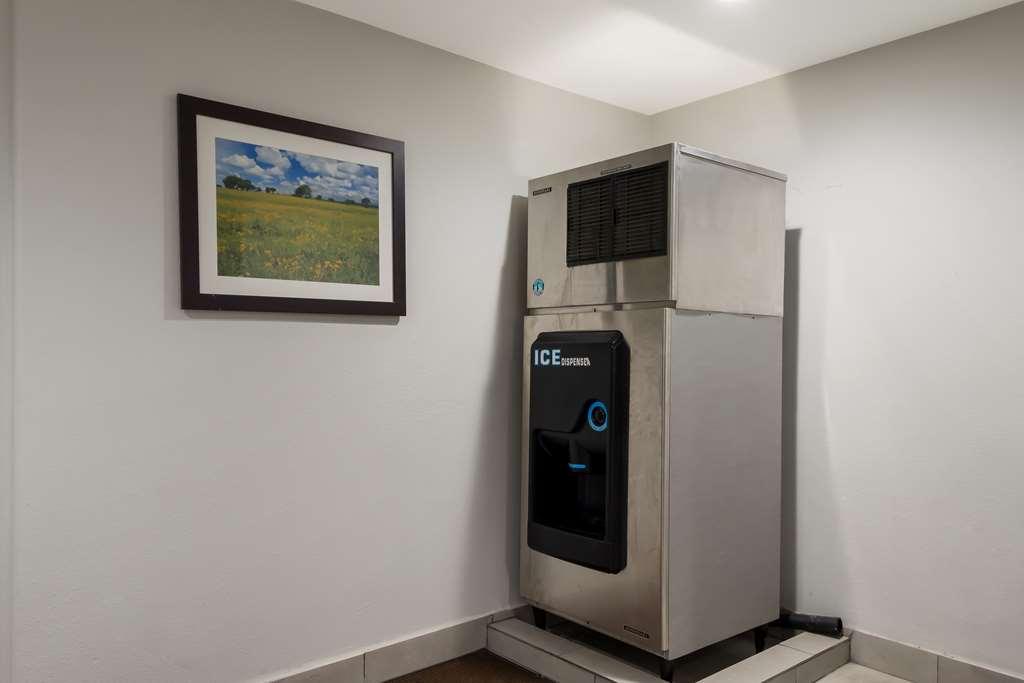 Best Western Seaworld San Antonio Facilities photo